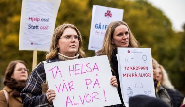 Sanitetskvinnene på demonstrasjon for kvinnehelse