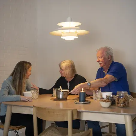 Sosial kontakt mellom tre mennesker er egen beredskap 
