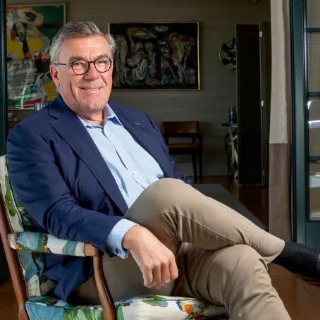 Stein Erik Hagen blir intervjuet